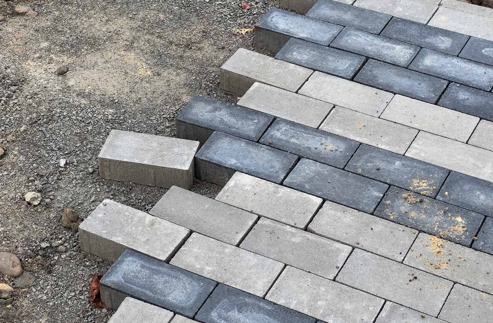 Pflastern lassen Pflastersteine verlegen lassen